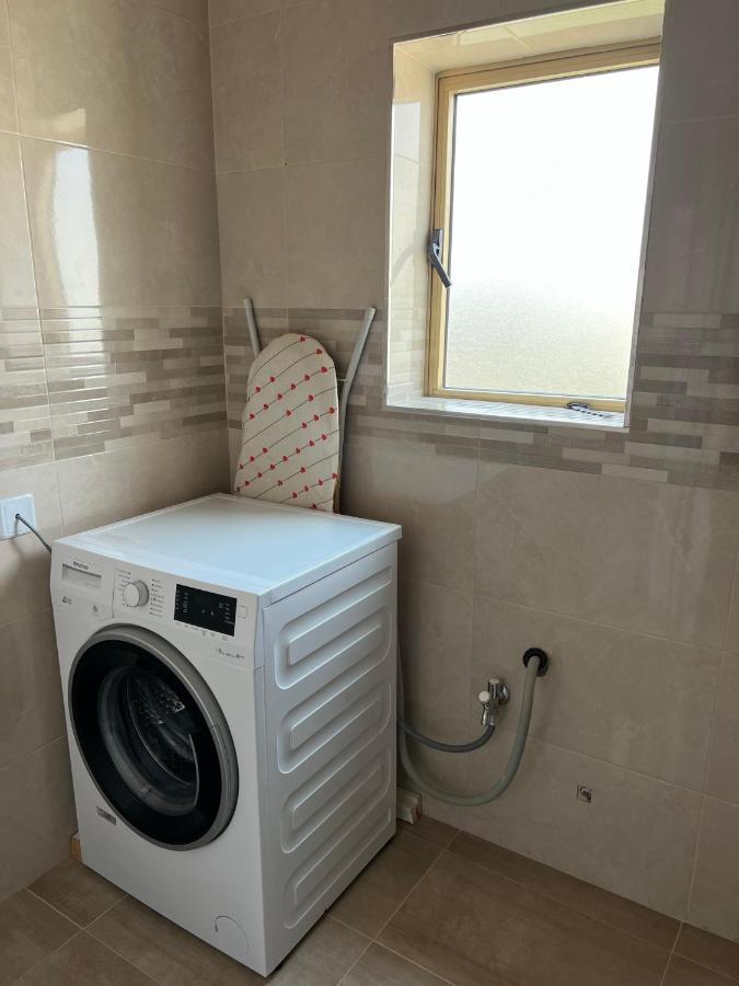 Room With Private Bathroom סליאמה מראה חיצוני תמונה