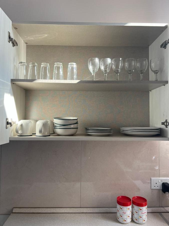 Room With Private Bathroom סליאמה מראה חיצוני תמונה